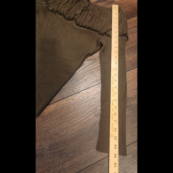 Beautiful VTG Gucci Ribbed Sweater - Picture 15 of 16